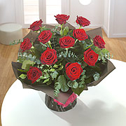 Romance - A dozen red roses