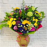 Luxury Vibrant Florist Choice Waterbox 
